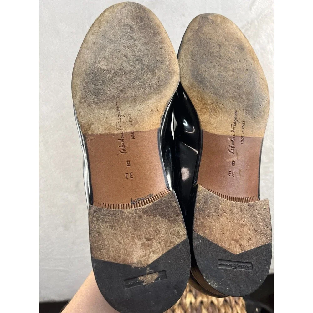 Salvadore Ferrgamo Vara Black Patent Leather Shoes made In Italy